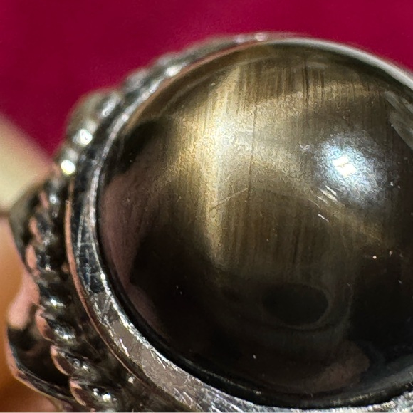 RARE! Star Sapphire Estate Ring 18K Gold Size about 7.5 Genuine Black Sapphire - Picture 7 of 17